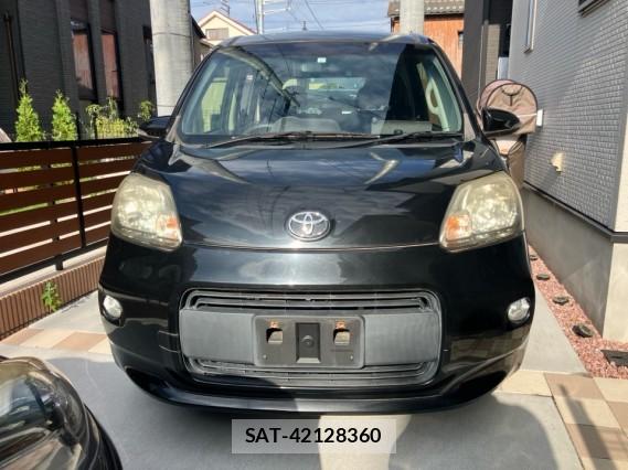 Toyota PORTE 2013-01 8282144-9