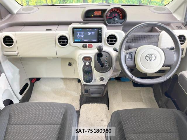 Toyota PORTE 2015-12 8329471-1
