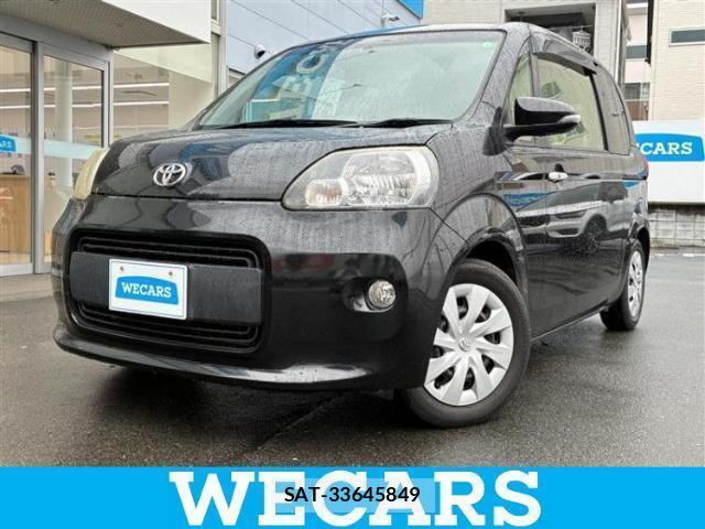Toyota PORTE 2014-07 8330651-0
