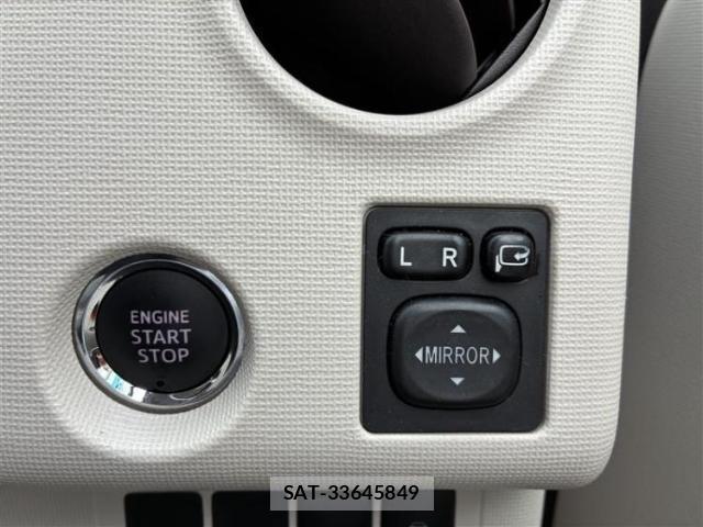 Toyota PORTE 2014-07 8330651-12