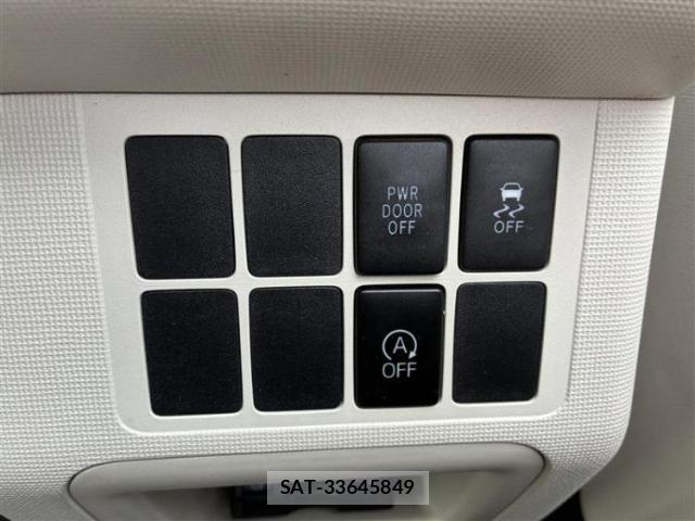 Toyota PORTE 2014-07 8330651-13