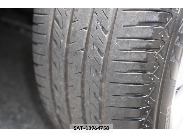 Mazda PREMACY 2014-09 8327775-8