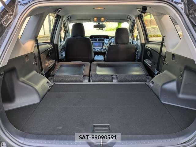 Toyota PRIUS ALPHA 2015-02 8328410-15