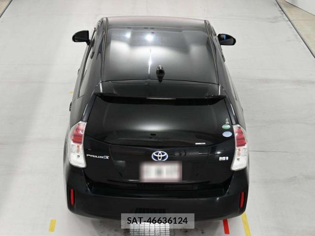 Toyota PRIUS ALPHA 2017-11 8328511-6