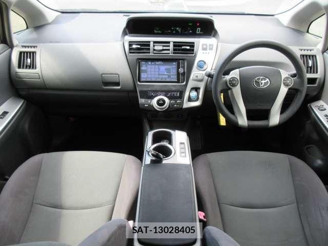 Toyota PRIUS ALPHA 2012-12 8328721-2