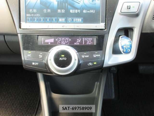 Toyota PRIUS ALPHA 2012-08 8328723-8