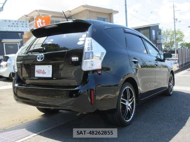 Toyota PRIUS ALPHA 2014-02 8328727-10