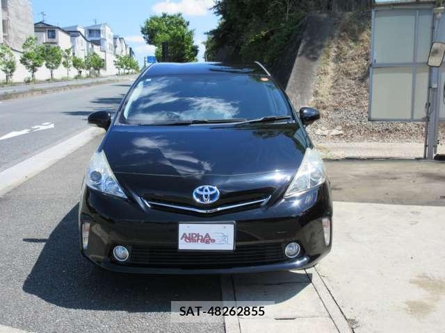Toyota PRIUS ALPHA 2014-02 8328727-12