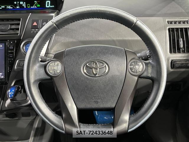 Toyota PRIUS ALPHA 2014-07 8330291-10