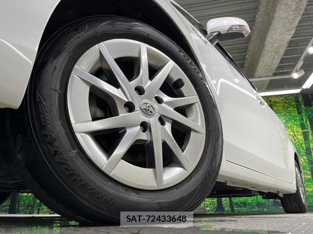 Toyota PRIUS ALPHA 2014-07 8330291-12