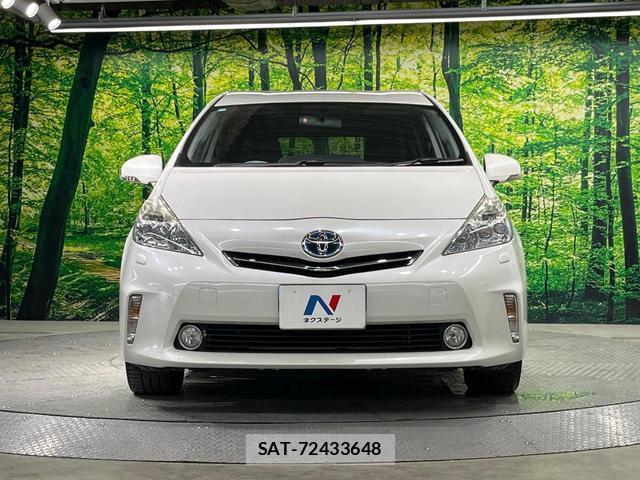 Toyota PRIUS ALPHA 2014-07 8330291-13