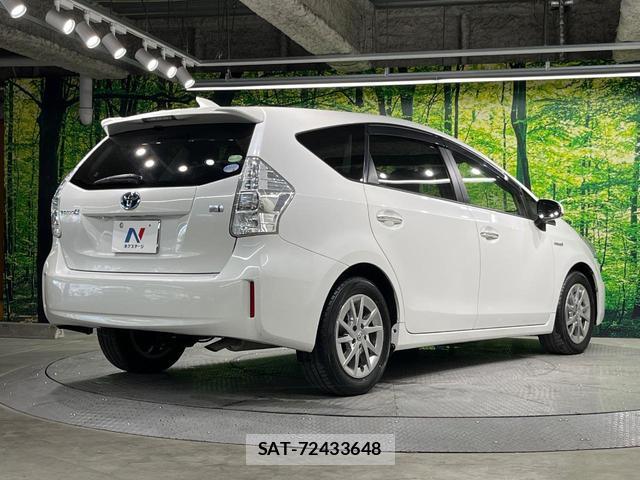 Toyota PRIUS ALPHA 2014-07 8330291-16