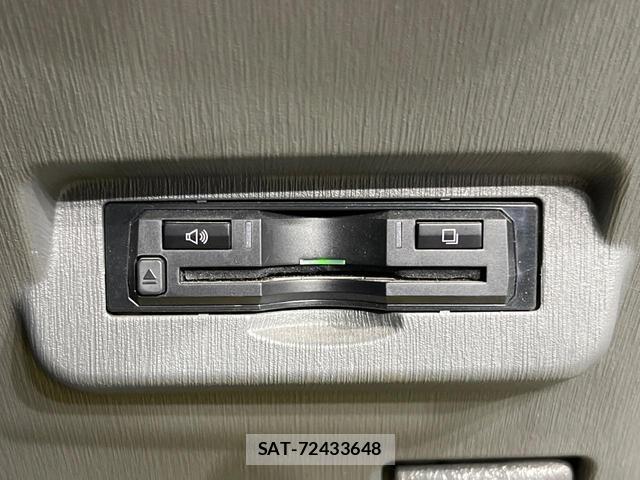 Toyota PRIUS ALPHA 2014-07 8330291-5