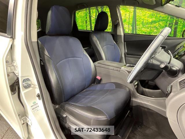 Toyota PRIUS ALPHA 2014-07 8330291-7