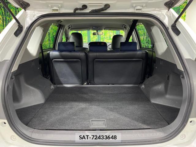 Toyota PRIUS ALPHA 2014-07 8330291-9
