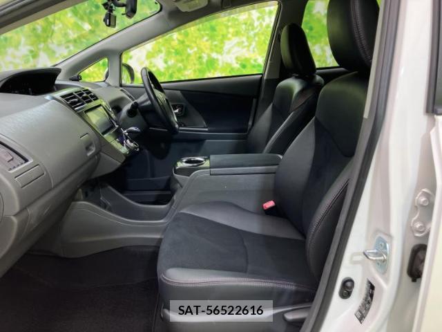 Toyota PRIUS ALPHA 2014-01 8330450-6