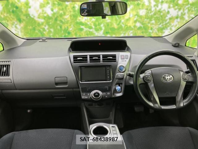 Toyota PRIUS ALPHA 2013-11 8330627-7