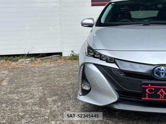 Toyota PRIUS PHV 2018-11 8328293-10