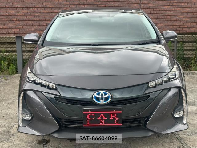 Toyota PRIUS PHV 2017-04 8329715-16