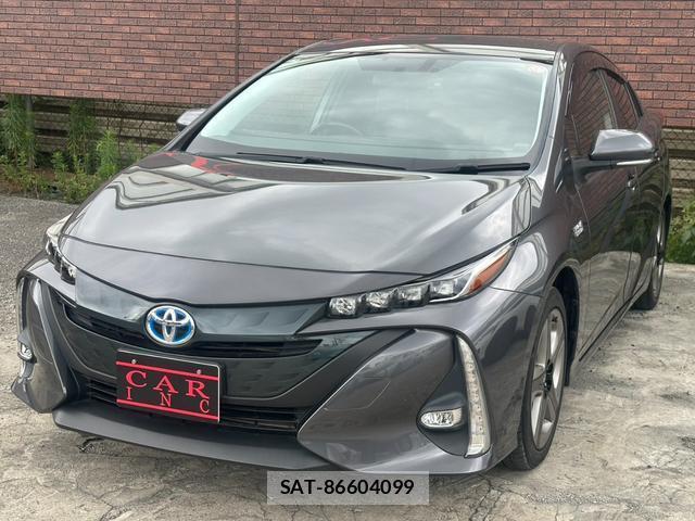Toyota PRIUS PHV 2017-04 8329715-17