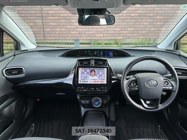 Toyota PRIUS PHV 2019-08 8329718-1