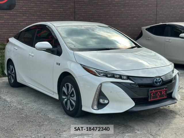 Toyota PRIUS PHV 2019-08 8329718-17