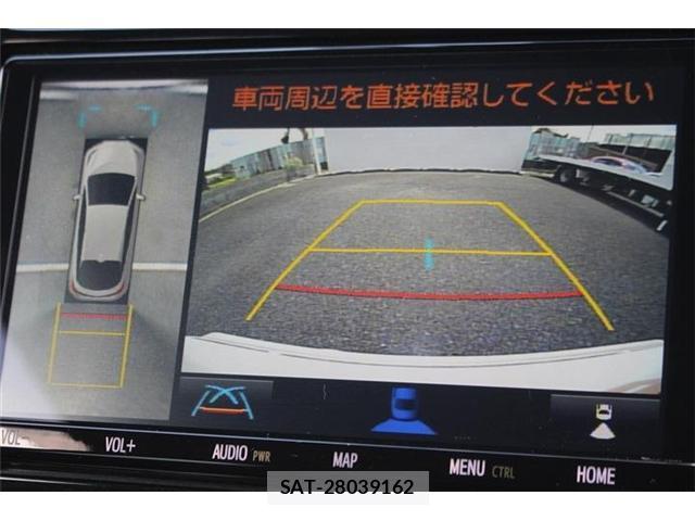 Toyota PRIUS PHV 2019-06 8329755-2