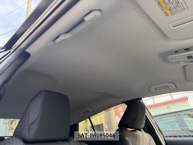 Toyota PRIUS 2016-07 8327835-18