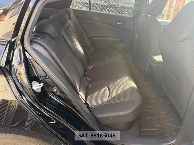 Toyota PRIUS 2016-07 8327835-6