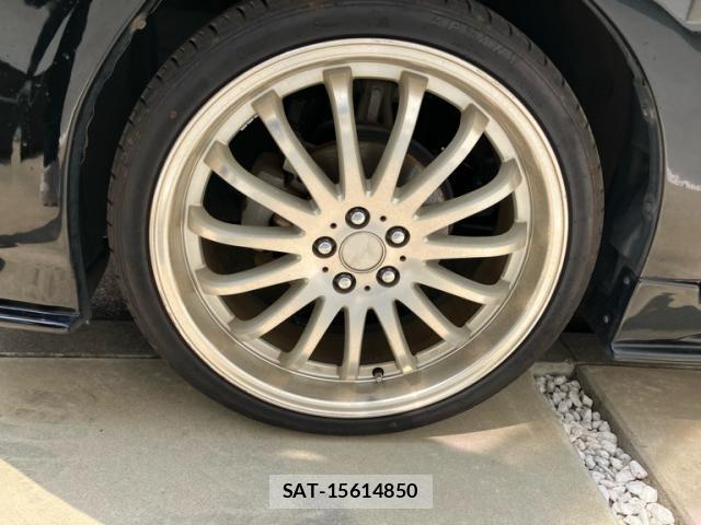 Toyota PRIUS 2011-03 8327977-12