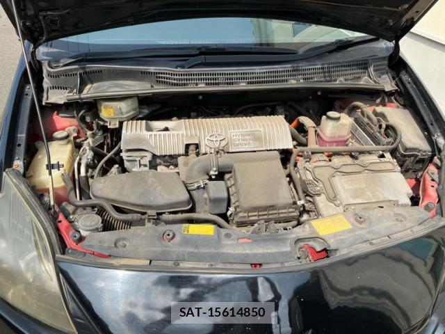 Toyota PRIUS 2011-03 8327977-19