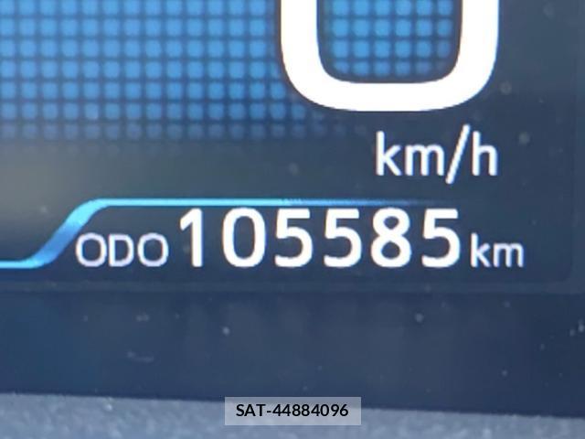 Toyota PRIUS 2017-07 8328361-9