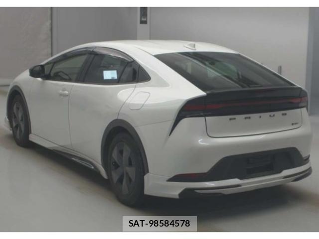Toyota PRIUS 2024-09 8328631-4