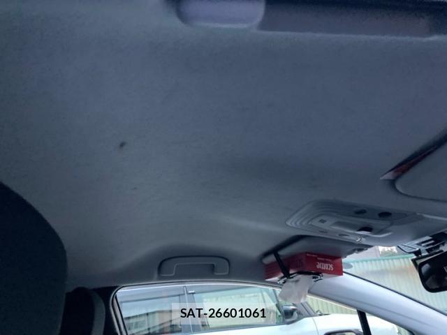 Toyota PRIUS 2017-11 8328893-18