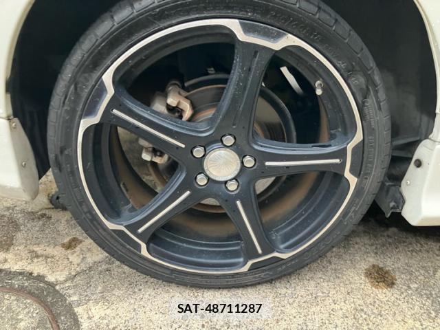 Toyota PRIUS 2013-09 8328904-10