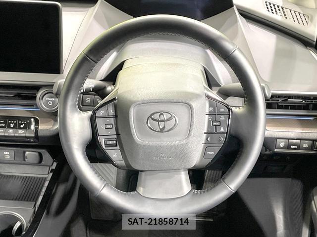 Toyota PRIUS 2023-06 8329052-10