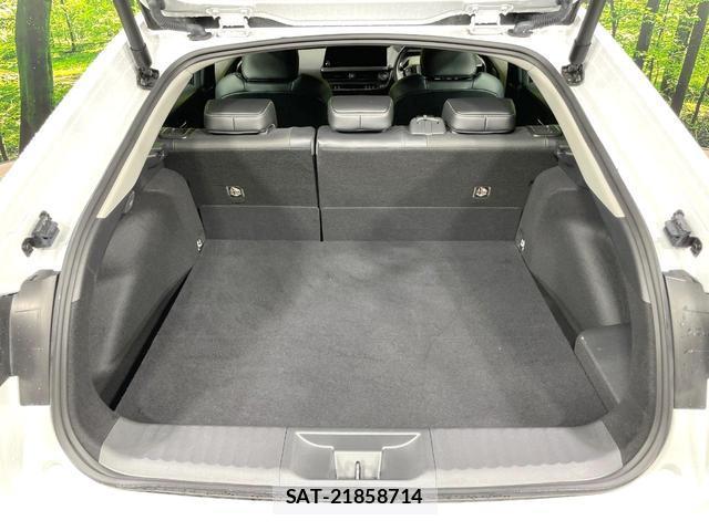 Toyota PRIUS 2023-06 8329052-9