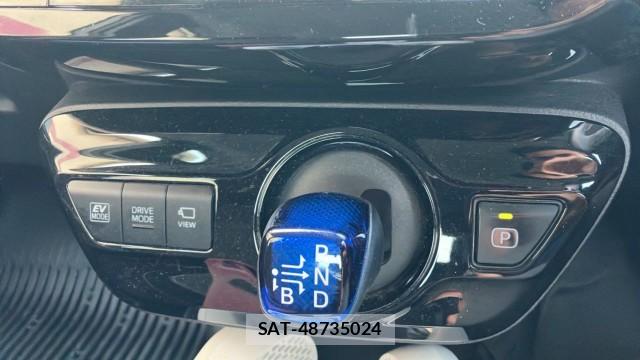 Toyota PRIUS 2022-04 8329264-14