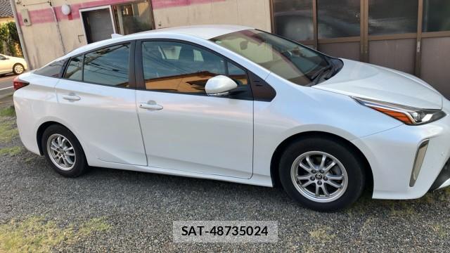 Toyota PRIUS 2022-04 8329264-3