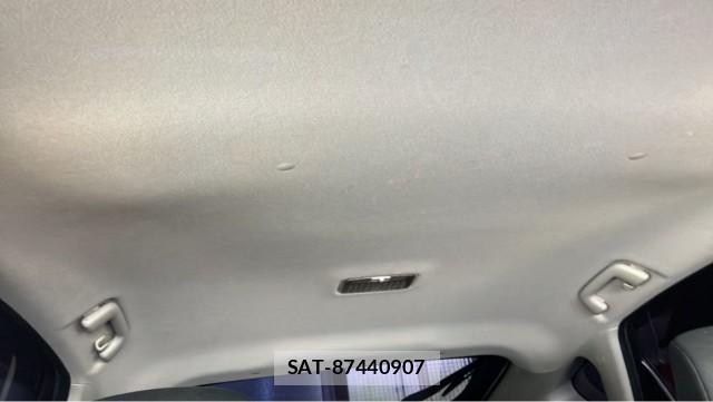 Toyota PRIUS 2015-02 8329306-15