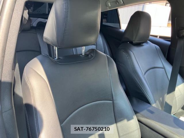 Toyota PRIUS 2016-10 8329399-10