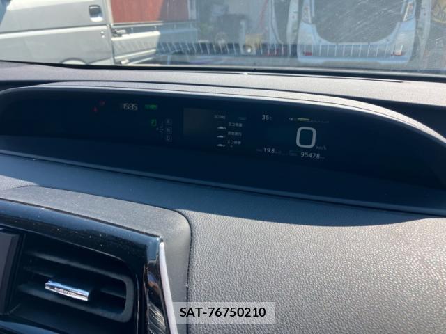 Toyota PRIUS 2016-10 8329399-19