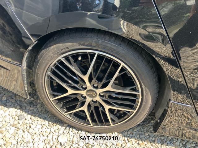Toyota PRIUS 2016-10 8329399-4
