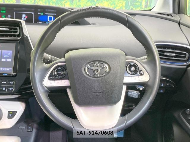 Toyota PRIUS 2017-04 8329470-10