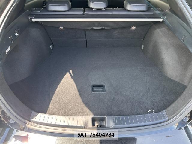 Toyota PRIUS 2022-11 8329652-17