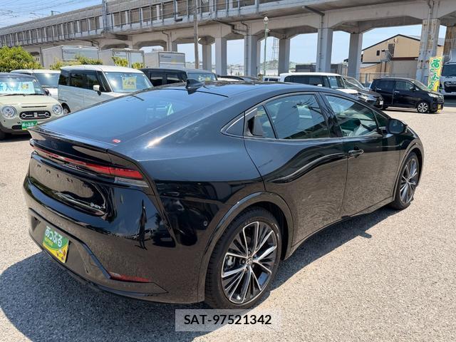 Toyota PRIUS 2025-10 8329653-7