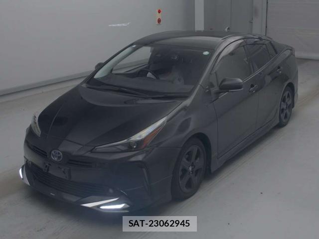 Toyota PRIUS 2021-12 8329680-1