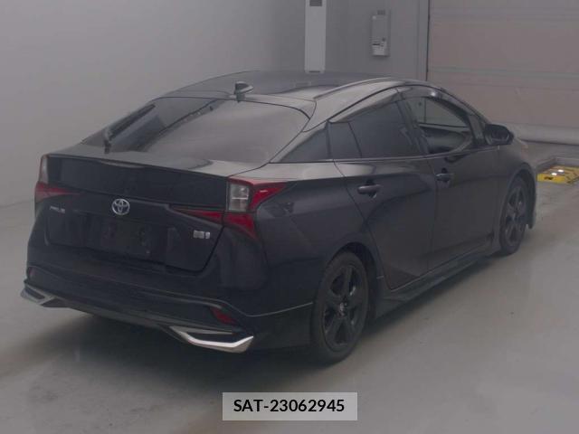 Toyota PRIUS 2021-12 8329680-2