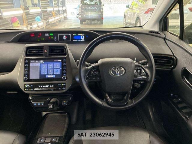 Toyota PRIUS 2021-12 8329680-4