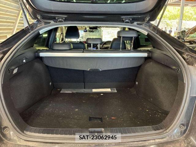 Toyota PRIUS 2021-12 8329680-6